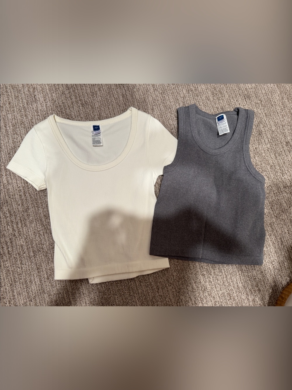 Old Navy Cream Short Sleeve Ribbed Top & Gray Ribbed Tank